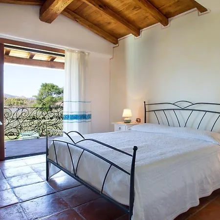 Villa M2 Capo Coda Cavallo